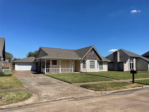 302 Yorkshire Ct, Deer Park, TX, 77536-8116 | Card Image