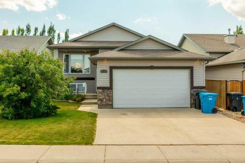 441 Edinburgh Road W, Lethbridge, AB, T1J5A6 | Card Image