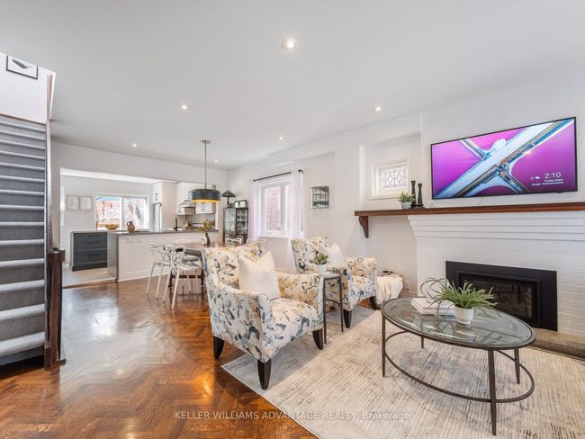 42 Normandy Blvd, House other with 3 bedrooms, 2 bathrooms and 1 parking in Toronto ON | Image 5