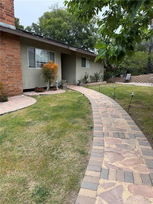 1340 E Fallbrook St, Fallbrook, CA, 92028 | Card Image
