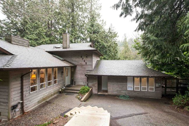 6780 Marine Drive, House other with 4 bedrooms, 3 bathrooms and null parking in West Vancouver BC | Image 4