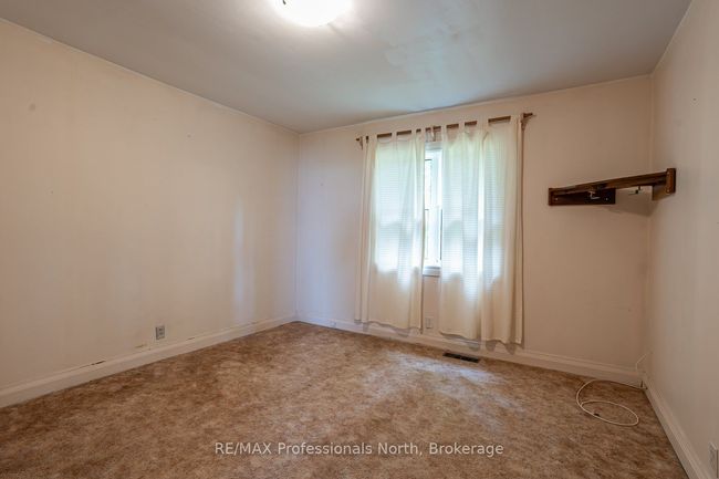 2319 Loop Rd, House other with 3 bedrooms, 1 bathrooms and 4 parking in Wilberforce ON | Image 11