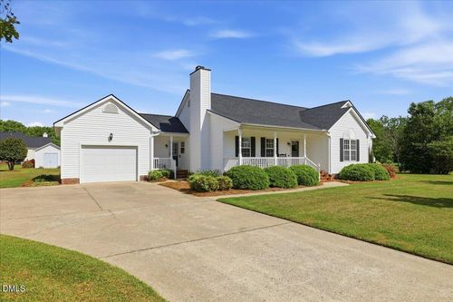 403 Hearthstone Dr, Nashville, NC, 27856-9548 | Card Image