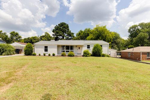 2826 Twin Lawn Dr, Nashville, TN, 37214-3554 | Card Image