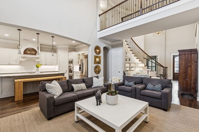 Open yet cozy layout with catwalk to media and game room | Image 11