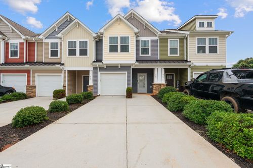 445 Pangel Ln, Duncan, SC, 29334-8801 | Card Image