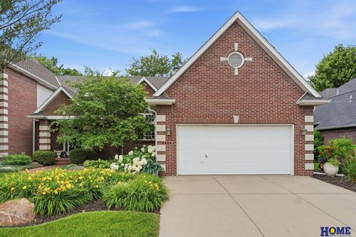 6425 Lone Tree Dr, Lincoln, NE, 68512-2404 | Card Image