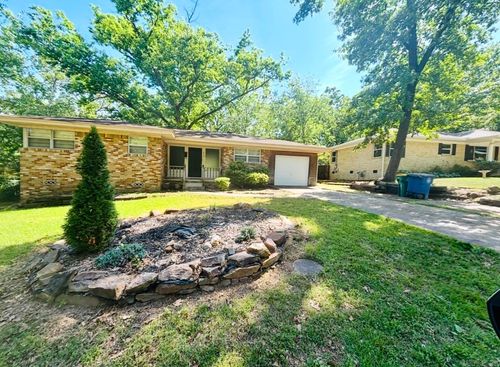 1800 Northwood Rd, North Little Rock, AR, 72116 | Card Image