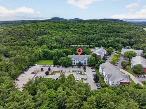 302-12 Timberwood Dr, Goffstown, NH, 03045-2582 | Card Image
