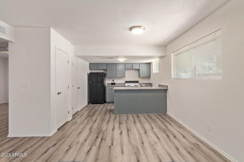 unit-1-2633 W Ocotillo Road, Phoenix, AZ, 85017 | Card Image