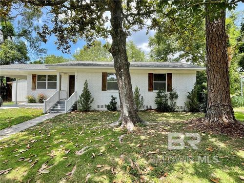 271 Jennings Court, Mobile, AL, 36606 | Card Image