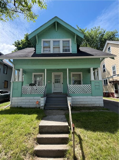 71 Randolph St, Rochester, NY, 14621-4007 | Card Image