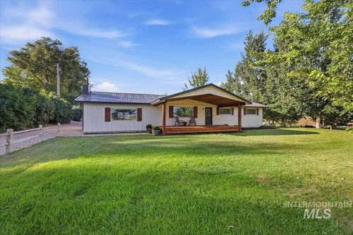 5097 Se 1 1/2 Ave, New Plymouth, ID, 83655-5254 | Card Image