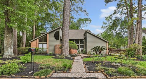 2034 Hidden Creek Dr, Kingwood, TX, 77339-3107 | Card Image