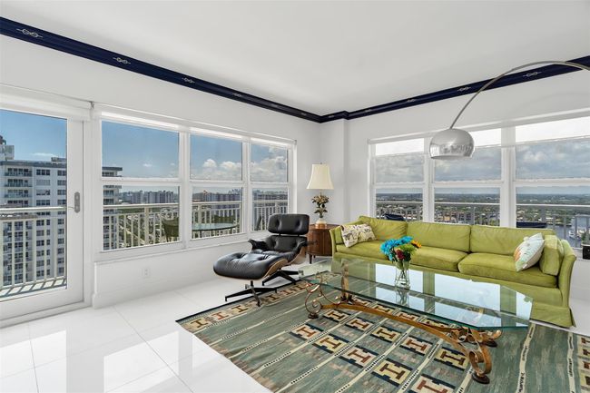 APT-1806 - 3850 Galt Ocean Dr, Condo with 2 bedrooms, 2 bathrooms and null parking in Fort Lauderdale FL | Image 11