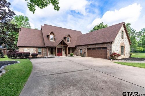 657 Southlake Dr, Bullard, TX, 75757-9589 | Card Image