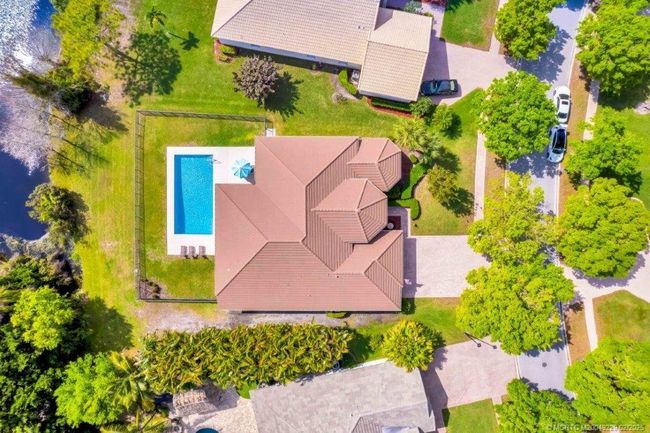 2712 Sw Bear Paw Trl, House other with 4 bedrooms, 3 bathrooms and 3 parking in Palm City FL | Image 7
