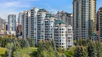 1506 - 1108 6 Ave Sw, Condo with 1 bedrooms, 1 bathrooms and 1 parking in Calgary AB | Image 2