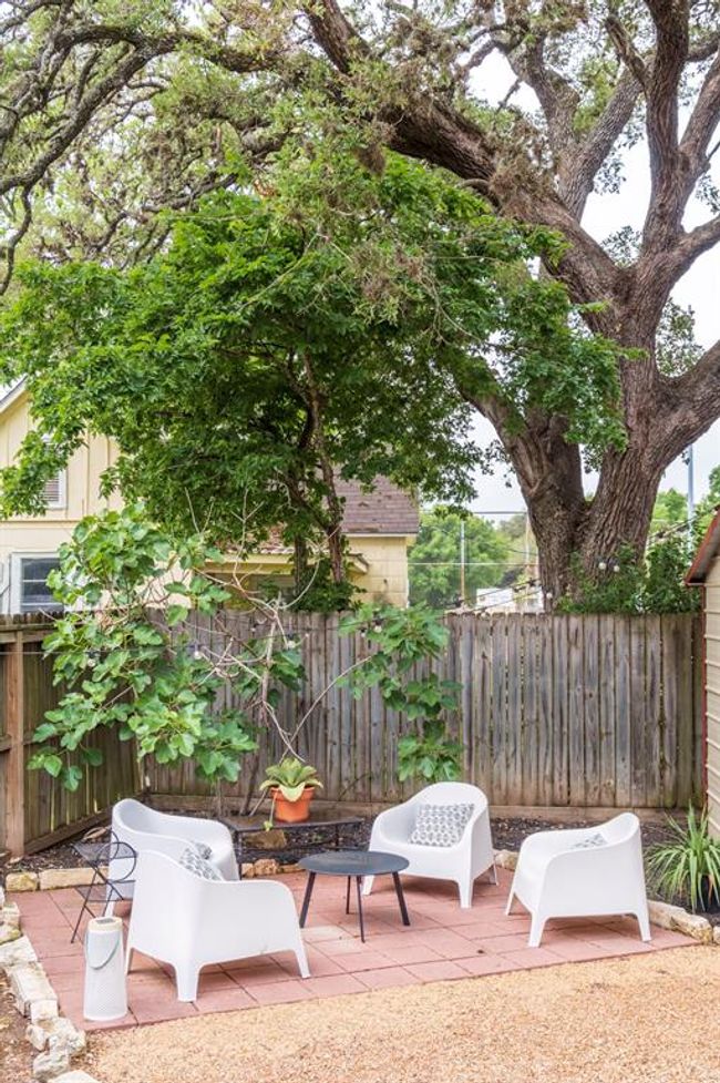 261 N Water St, House other with 2 bedrooms, 1 bathrooms and null parking in La Grange TX | Image 27
