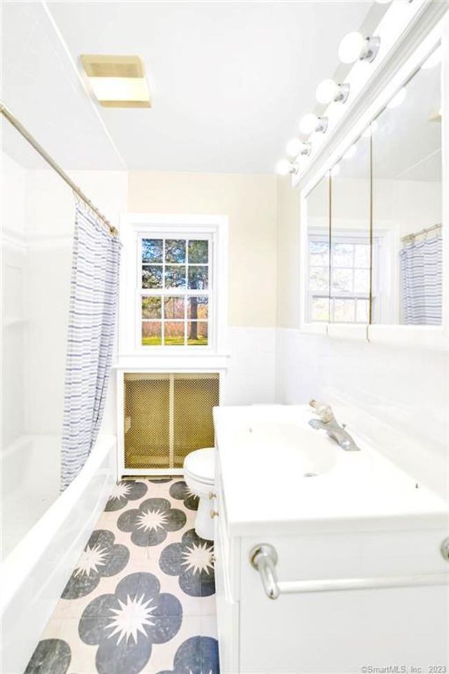 443 Benson Rd, House other with 4 bedrooms, 2 bathrooms and null parking in Middlebury CT | Image 6
