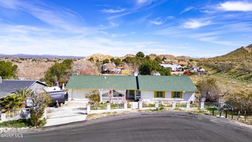 40104 161st St E, Palmdale, CA, 93591-3003 | Card Image