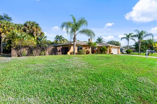 187 Naylor St Ne, PALM BAY, FL, 32907-1554 | Card Image