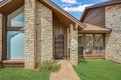 302 Seawind, Lakeway, TX, 78734-4445 | Card Image