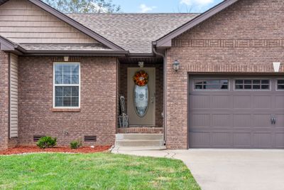 1968 General Neyland Dr, House other with 3 bedrooms, 2 bathrooms and 2 parking in Clarksville TN | Image 2