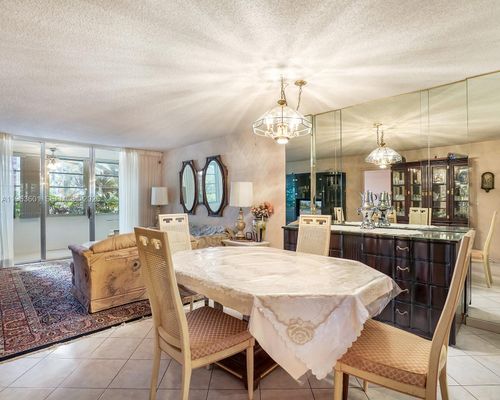 apt-117-2900 Nw 48th Ter, Lauderdale Lakes, FL, 33313-1601 | Card Image