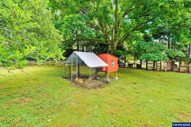 6700 Acorn Way Se, House other with 3 bedrooms, 2 bathrooms and null parking in Turner OR | Image 48