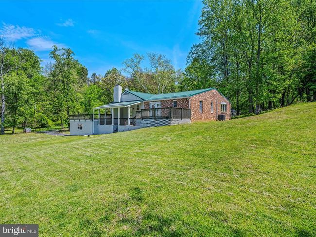 1639 Shenandoah River Dr, House other with 4 bedrooms, 3 bathrooms and null parking in HARPERS FERRY WV | Image 46