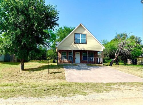 10908 Shady Oaks Dr, Runaway Bay, TX, 76426-8424 | Card Image