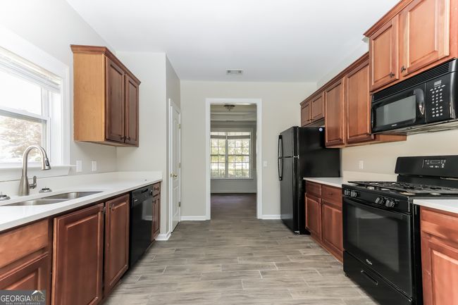 2520 Mockingbird Ln, House other with 5 bedrooms, 3 bathrooms and null parking in Locust Grove GA | Image 6