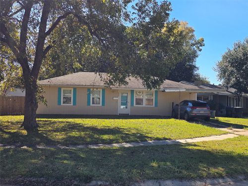 1523 Viosca St, Bossier City, LA, 71111-3645 | Card Image