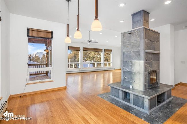 26 Dining Room | Image 27