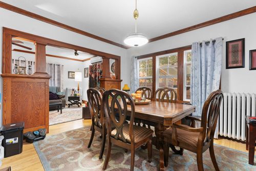 527 E Academy St, Owatonna, MN, 55060-3020 | Card Image