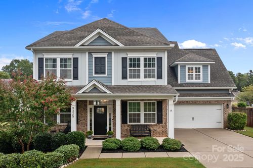 9325 Rayneridge Dr, Huntersville, NC, 28078-7558 | Card Image