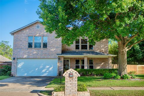 2201 Driskell Ln, Corinth, TX, 76210-6420 | Card Image