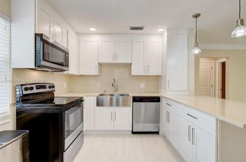 414 S Ocean Breeze, Lake Worth Beach, FL, 33460-4672 | Card Image