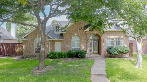 8479 Firewheel Ln, Frisco, TX, 75036-7886 | Card Image