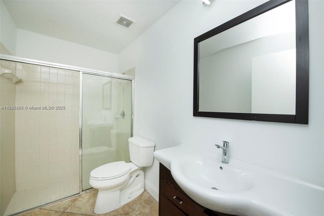 1127 Sw 104 Th Way, House other with 4 bedrooms, 3 bathrooms and null parking in Pembroke Pines FL | Image 16