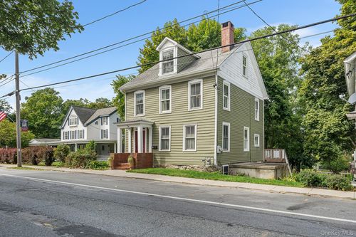 60 Union St, Montgomery, NY, 12549-1021 | Card Image