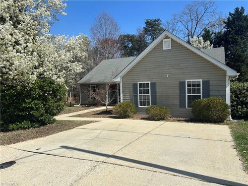 3009 Brookrun Dr, Jamestown, NC, 27282-7721 | Card Image