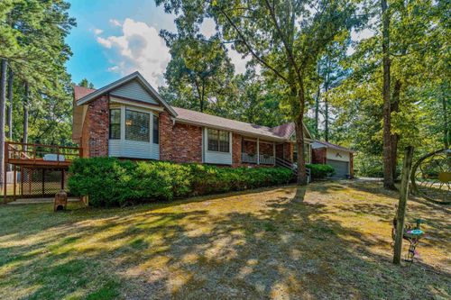8901 Dawn Dr, Mabelvale, AR, 72103-3645 | Card Image
