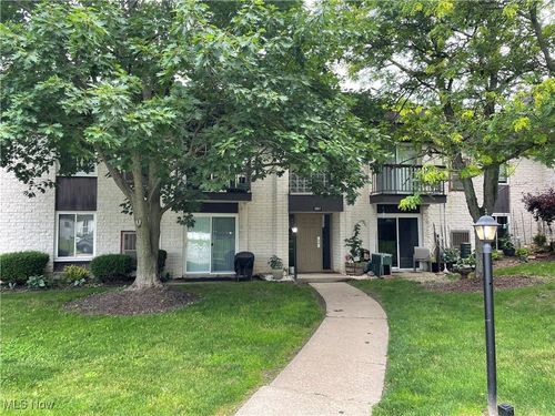 c-2-8507 Akins Road, North Royalton, OH, 44133 | Card Image