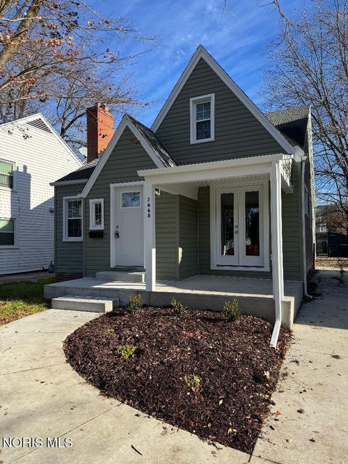 2668 Powhattan Pkwy, Toledo, OH, 43606-3731 | Card Image