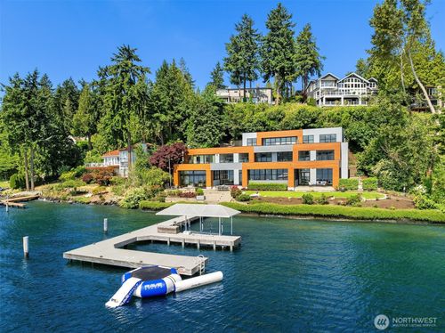 3840 E Mercer Way, Mercer Island, WA, 98040-3806 | Card Image