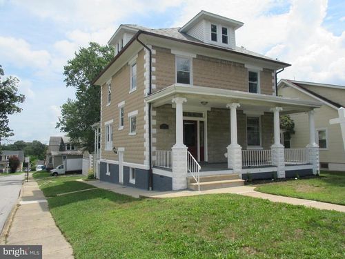 4000 Woodlea Ave, BALTIMORE, MD, 21206-5038 | Card Image