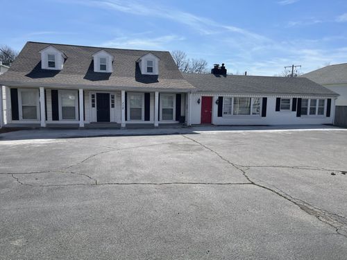 110 Highway 70 E, DICKSON, TN, 37055-2034 | Card Image