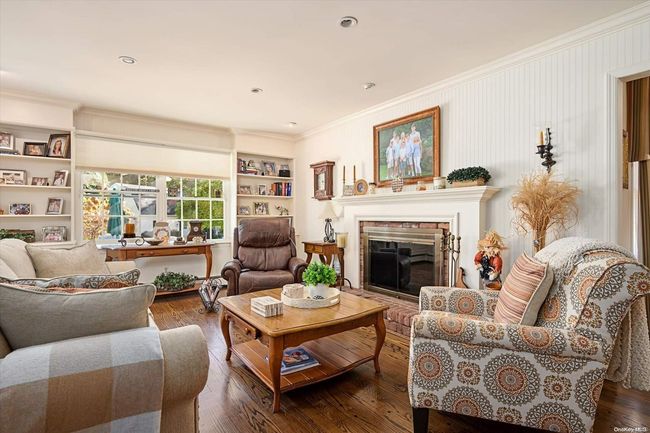 16 Coptor Ct, House other with 4 bedrooms, 3 bathrooms and null parking in Huntington NY | Image 9